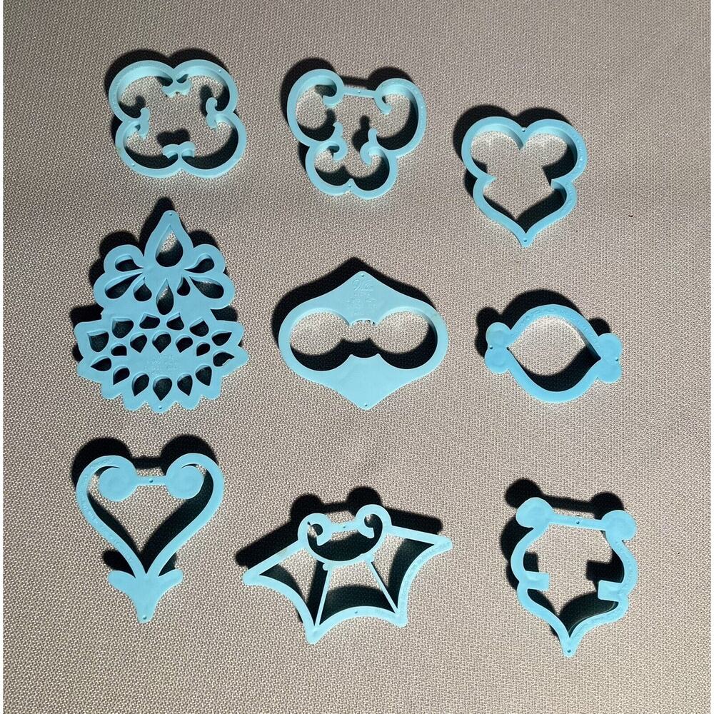Vintage Wilton 1972 Plastic‎ Cookie Cutters Fondant Wedding Lot of 9